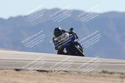 media/Oct-30-2025-Racers Edge (Thu) [[dabbdaf680]]/3-B Group/Session 4 Turn 9/